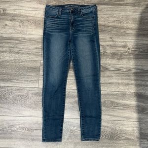 American Eagle Outfitters Super Stretch Super High-Rise Jeggings Womens size 8